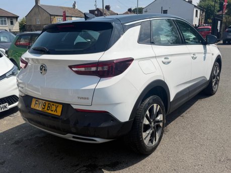 Vauxhall Grandland X SPORT NAV S/S 9