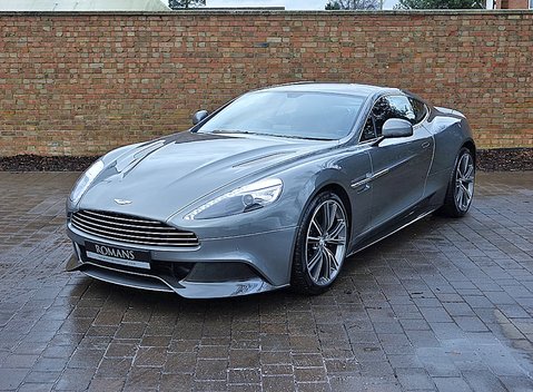 Aston Martin Vanquish 4