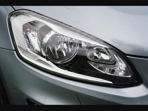 Volvo XC60 2.0 D4 R-Design Nav Auto Euro 6 (s/s) 5dr 29