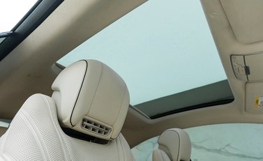 Mercedes-Benz S63 AMG Coupe 12