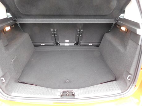 Ford C-Max ZETEC 1.5 TDCI 5Dr 21