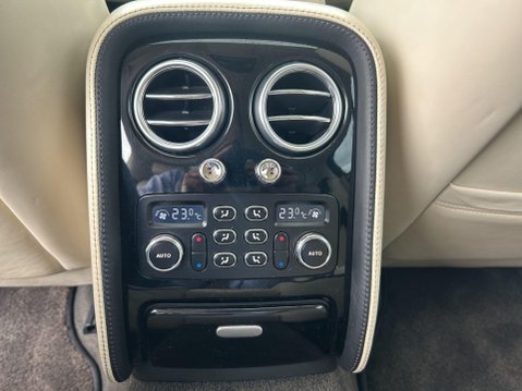 Bentley Continental 6.0 W12 Flying Spur Speed Saloon 4dr Petrol Auto 4WD Euro 4 (610 ps) 57