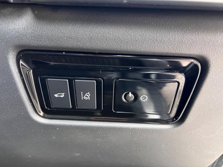 Jaguar F-Pace 2.0 D180 R-Sport Auto AWD Euro 6 (s/s) 5dr 47