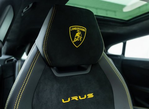 Lamborghini Urus Performante 13