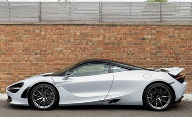 McLaren 720S Performance 2