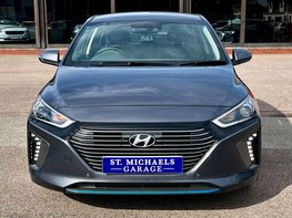 Hyundai IONIQ 1.6 IONIQ Premium SE FHEV Semi-Auto 5dr 5