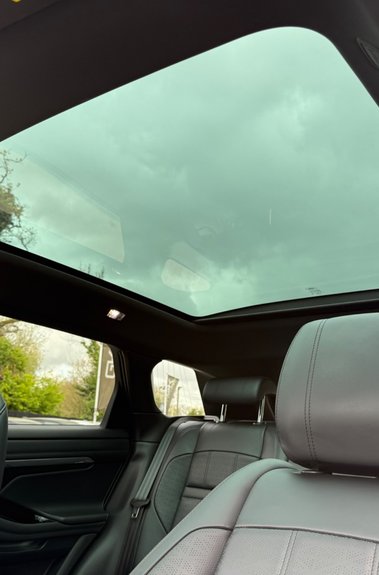 Land Rover Range Rover Evoque R-DYNAMIC HSE MHEV - 360 DEGREE CAMERAS -20 INCH ALLOYS - APPLE CARPLAY 
