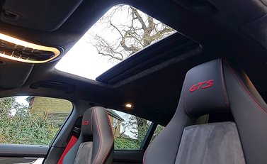 Porsche Panamera GTS 7