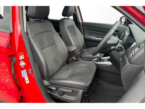 Suzuki Vitara 1.4 Boosterjet 48V Hybrid SZ5 5dr 19