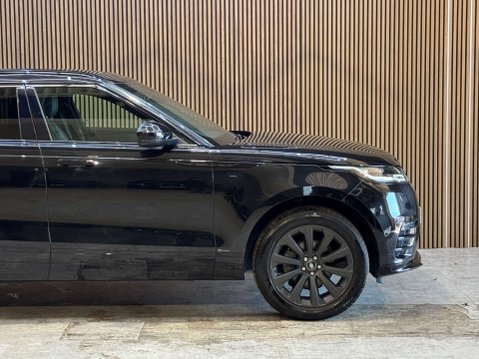 Land Rover Range Rover Velar 2.0 Range Rover Velar R-Dynamic S D240 Auto 4WD 5dr 19