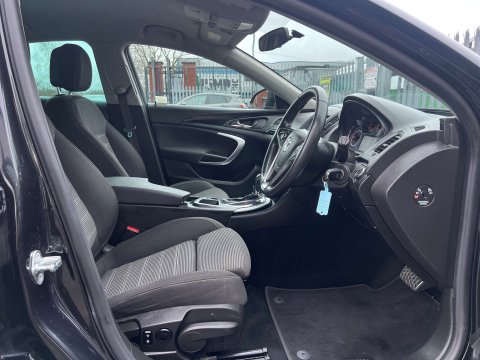 Vauxhall Insignia 1.6 Insignia SRI Nav CDTI Auto 5dr 13