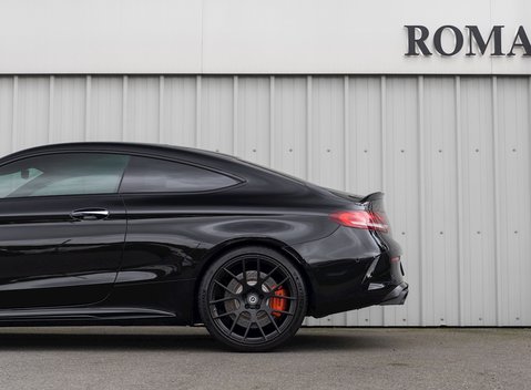 Mercedes-Benz C Class C63 S BRABUS B40-600 33