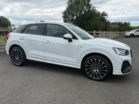 Audi Q2 2.0 TDI 35 S line S Tronic quattro Euro 6 (s/s) 5dr 3