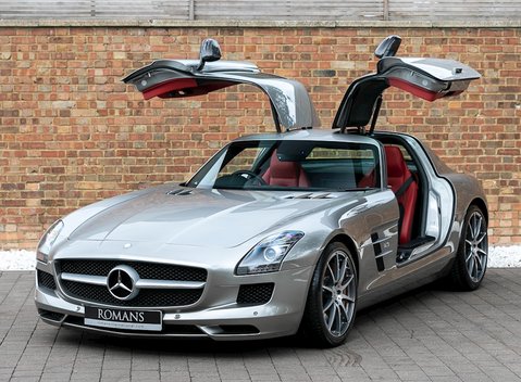 Mercedes-Benz SLS AMG 7