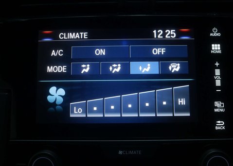 Honda Civic 1.0 Civic SR VTec 5dr 31