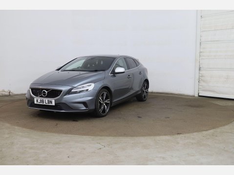 Volvo V40 2.0 D3 R-Design Nav Plus Euro 6 (s/s) 5dr 3