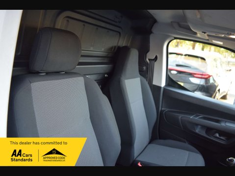 Vauxhall Combo 1.6 Combo 2300 Edition S/S L2H1 34