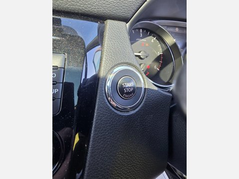 Nissan Qashqai 1.5 dCi Tekna 2WD Euro 6 (s/s) 5dr 28