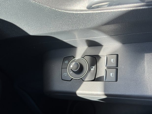 Ford Transit Courier SWB L1H1 [SOLD SM] Low Roof Active Ecoblue Air Con Alloys Nav Sensors EURO 23