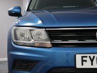 Volkswagen Tiguan SE NAV TDI BMT 4MOTION 24