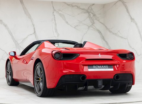 Ferrari 488 Spider 4