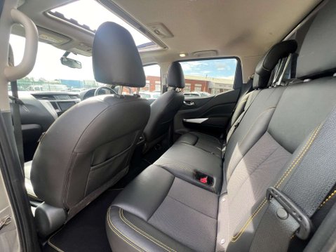 Nissan Navara 2.3 Navara N-Guard dCi Automatic 4WD 5dr *NATIONAL DELIVERY* 16