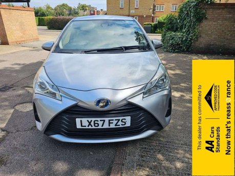 Toyota Yaris 1.5 VVT-h Icon Tech E-CVT Euro 6 (s/s) 5dr 2