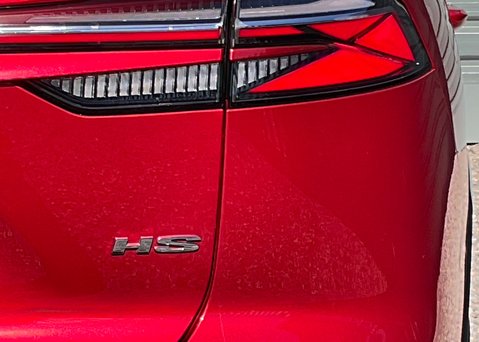 MG HS 1.5 T-GDI TROPHY 13