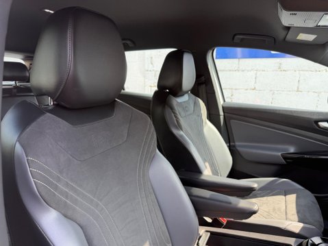 Volkswagen Id.4 Pure 52kWh Life Auto 5dr 38