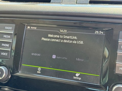 Skoda Octavia 2.0 TDI Scout DSG 4WD Euro 6 (s/s) 5dr 13