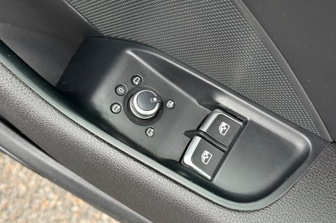 Audi S3 S3 TFSI QUATTRO BLACK EDITION -B&O -VIRTUAL COCKPIT -APPLE CARPLAY 29