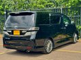 Toyota Vellfire Sunroof 32