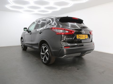 Nissan Qashqai 1.3 DIG-T Tekna+ Euro 6 (s/s) 5dr 7