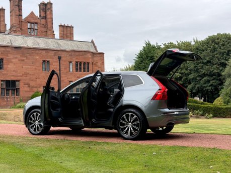 Volvo XC60 B4 INSCRIPTION AWD 5