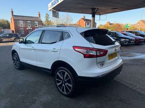 Nissan Qashqai DCI TEKNA 4