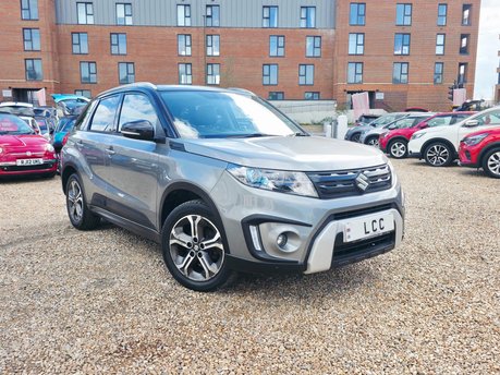 Suzuki Vitara SZ5 RUGGED.. 7 SERVICES.. SAT NAV..ELECTRIC OPENING SUNROOF..AIR CON..