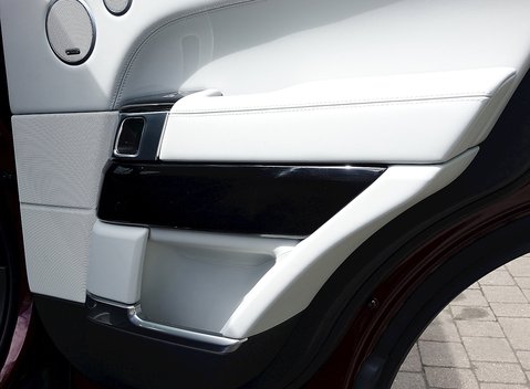 Land Rover Range Rover 3.0 TDV6 Autobiography 16