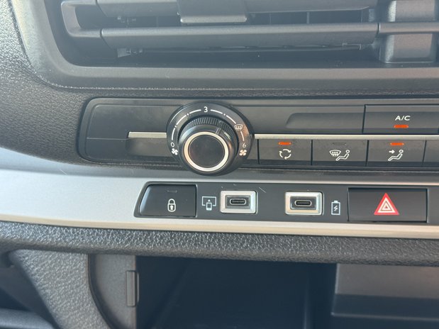 Toyota Proace LWB L2H1 Low Roof 145 Bhp 3100 Icon Air Con Sensors EURO 6 33
