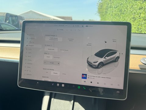 Tesla Model Y SUV 5dr Electric Auto RWD (346 ps) 19