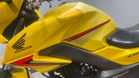 Honda CB GLR125 2018 21K GOOD RUNNING PROJECT BIKE CBF125 125CC LEARNER BIKE 18