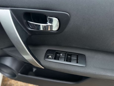 Nissan Qashqai 1.6 Qashqai N-Tec 5dr 24