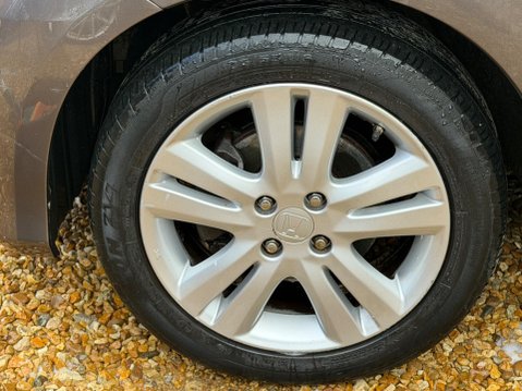 Honda Jazz 1.4 i-VTEC ES Plus Euro 5 5dr 22