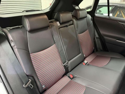 Toyota Rav4 2.5 VVT 18.1kWh Design SUV 5dr Petrol Plug-in Hybrid CVT 4WD Euro 6 (s/s) ( 44