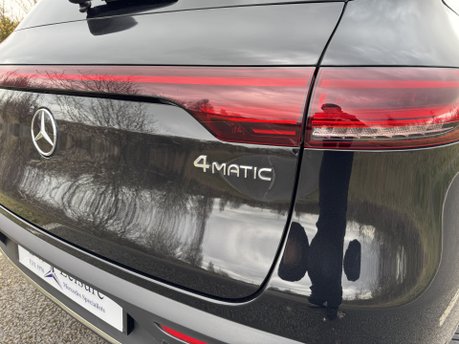 Mercedes-Benz EQC EQC 400 4M AMG Line Premium Plus Electric Auto 80KWH SUNROOF/HEADS UP/NAV 38