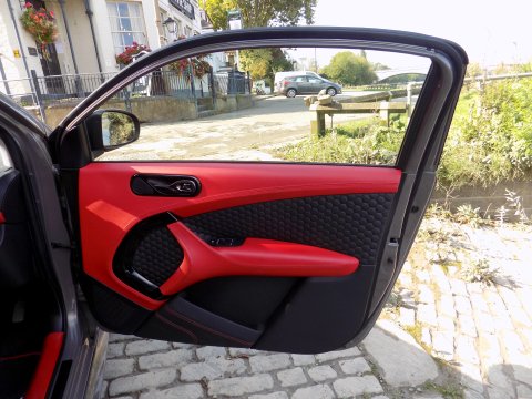 Aston Martin Cygnet 1.3 Manual 46