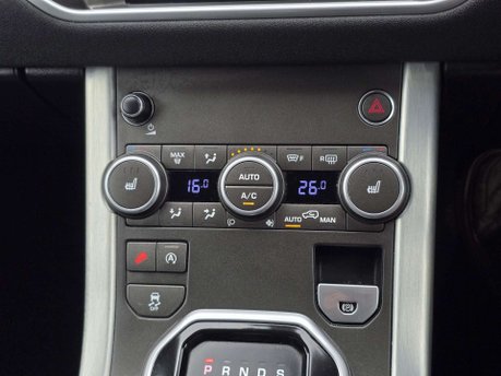 Land Rover Range Rover Evoque 2.0 TD4 SE Tech SUV 5dr Diesel Auto 4WD Euro 6 (s/s) (180 ps) 29