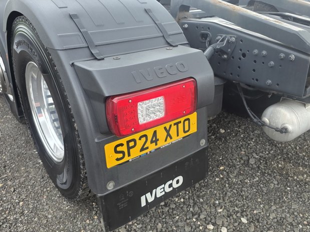 Iveco S-Way AS440S57TX/FP *ex-demo* 12