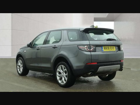 Land Rover Discovery Sport 2.0 Discovery Sport HSE TD4 Auto 4WD 5dr 3