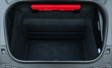 Porsche 911 GT3 TOURING (992) 46