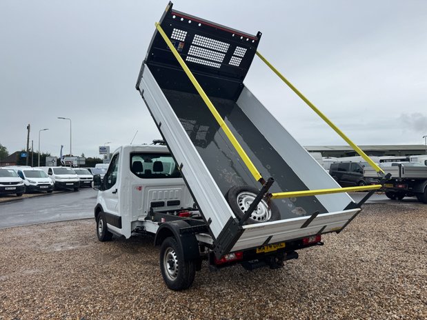 Ford Transit Tipper MWB L2 Leader 350 Air Con Tow Bar EURO 6 11
